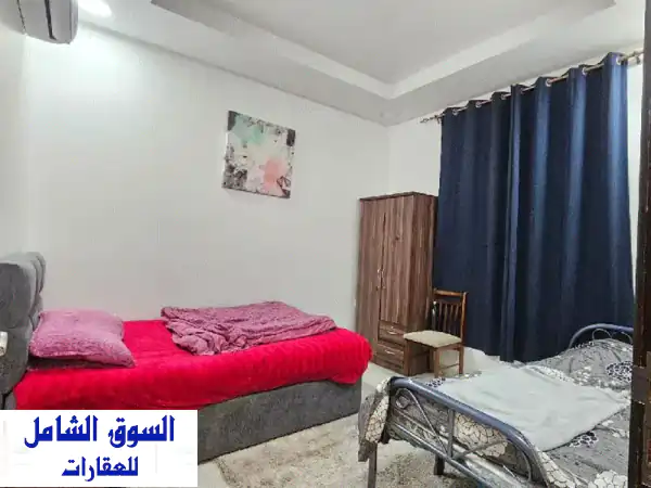 شقة مفروشة واسعة للإيجار في الحد الجديدة - البحرين | 3 غرف نوم + موقف سيارة | 300 دينار شامل