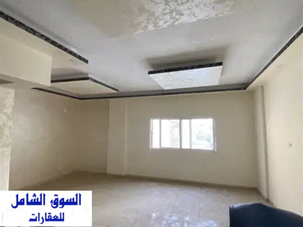 شقة جديدة للبيع بالزرقاء مقابل مستشفى الامير هاشم