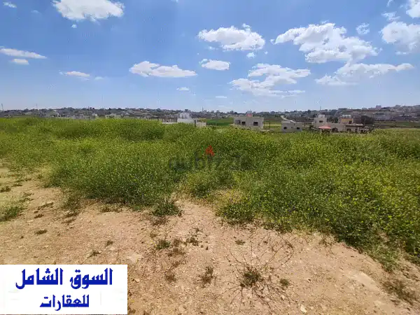 ارض سكنية للبيع في جاوا قرية نافع قرب السوق...
