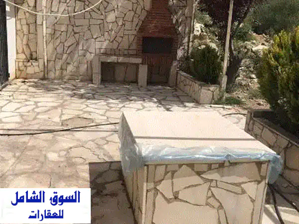 Chalet for rent in faraya للايجار شاليه في فريا