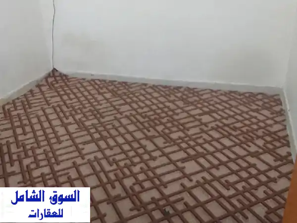 غرفة للإيجار بحي الجرادية خلف أسواق بن دايل عز...
