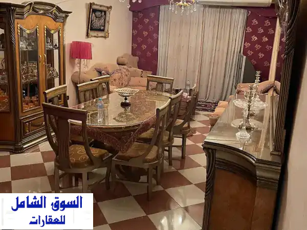 شقه للبيع شارع الطاقه خلف النادي الاهلي مدينة نصر