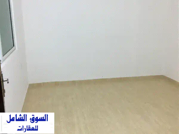 الحي الشرقي قرب دوار محمد الدره ط.3 فني(دون مصعد) مطلوب موظف قطاع عام او عسكري.