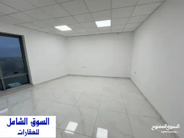#للايجار مكتب 80 متر في عمارة فالكون رام الله...