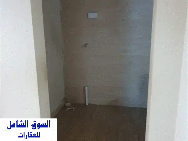 شقة للايجار في السيب سور ال حديد  FLAT FOR RENT IN SEEB SUR AL HADID