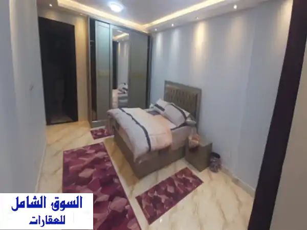 شقة مفروشة للايجار اليومي والشهري بالمهندسين من المالك مباشرا <br/>امام بوابه نادي الزمالك <br/>موقع متميز ...