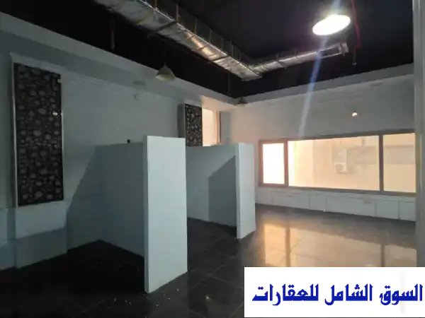 مكتب فاخر 90م² للإيجار بالسالمية - موقع استراتيجي...