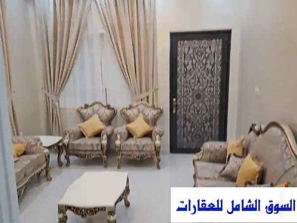 فيلا أحلامك للإيجار: زاوية فاخرة مفروشة بحوش كبير...