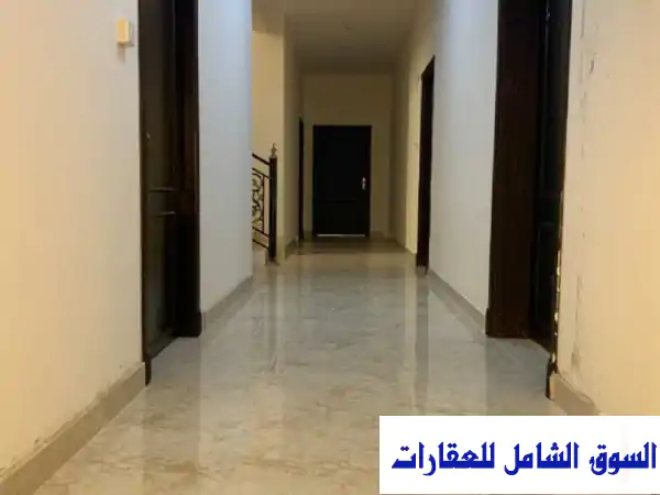 فرصة ذهبية! استوديو للإيجار في المرخية، الدوحة | شامل كهرماء ومكيف | خلف هوندا | 2200 ر.ق
