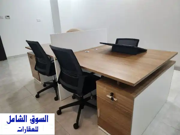 مكتب حديث ومفروش بالكامل للإيجار في برهامة: انطلق نحو النجاح بجوار دانا مول!