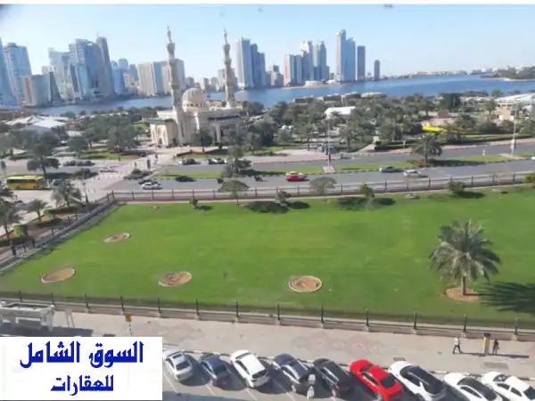 استوديو مفروش للإيجار الشهري بالشارقة | إطلالة...