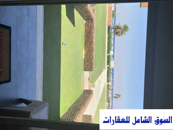 فرصة ذهبية: شاليه أرضي 50م بحديقة خاصة 25م صف أول بحر ببورتو ساوث بيتش العين السخنة - مفروش بالكامل بفيو مباشر!