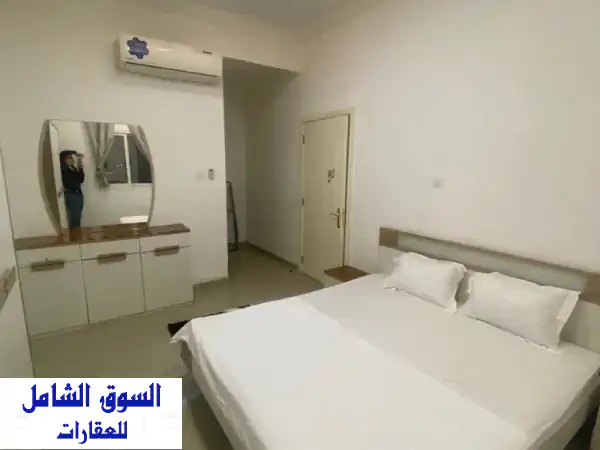 🌟 فرصة ذهبية للإيجار الشهري: غرفة وصالة...