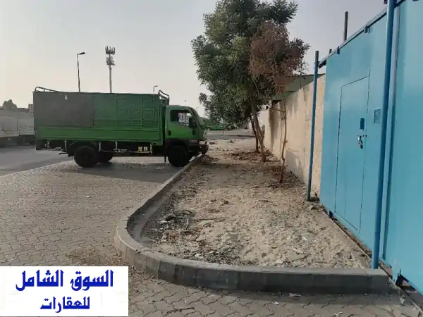 فرصة ذهبية: حوطة للإيجار بالصناعية 10 الشارقة | زاوية...