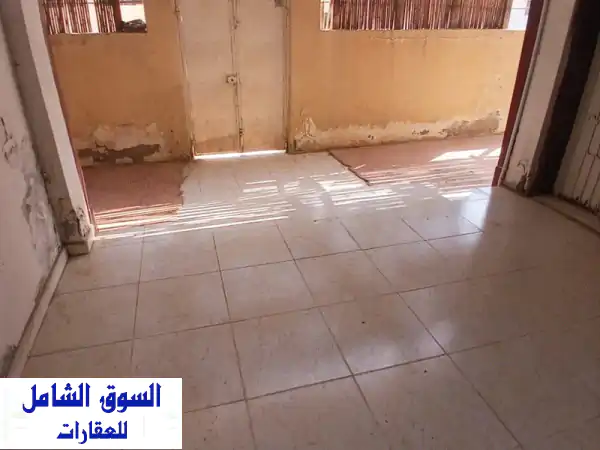استثمار العمر في النعيمية 2، عجمان: بناية سكنية متكاملة للعمال والموظفين بإيجار 300 ألف درهم!