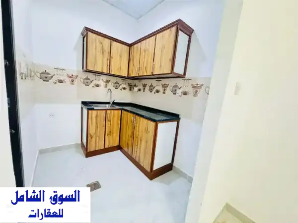 استوديو فاخر للإيجار بمدينة شخبوط | شامل الفواتير | موقع متميز وتشطيب سوبر ديلوكس