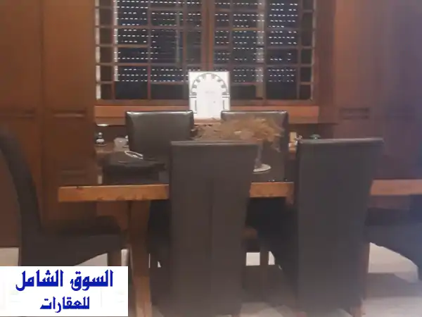 شقة الأحلام المفروشة للإيجار في عوكر، لبنان: 3 غرف نوم وتراس 150م بانتظارك!