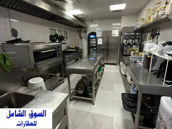 انطلق بمشروعك! وحدات مطاعم ومقاهي مميزة للإيجار بمجمع العين الاستثماري - موقع استراتيجي