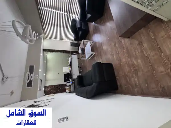 فرصة استثمارية ذهبية: مكتب مفروش للبيع بالخالدية...