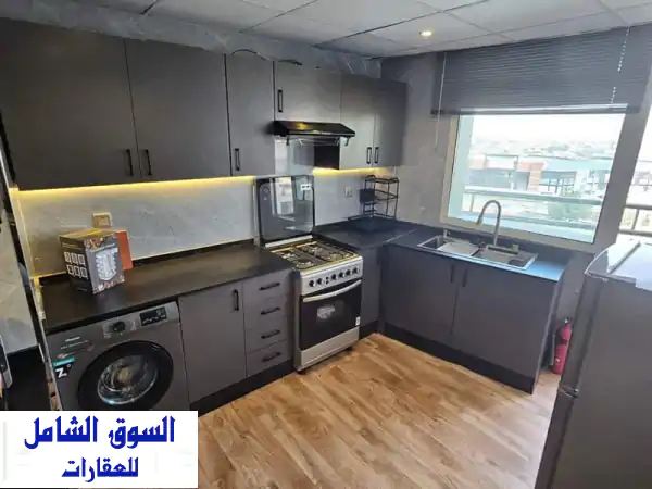 شقة فاخرة للإيجار بأبراج الهورايزون عجمان: 1800 قدم، إطلالة بحرية، شاملة الفواتير والإنترنت!