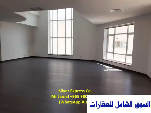 فيلا فاخرة للإيجار بمبارك الكبير: 4 أدوار، 5 غرف نوم، مسبح خاص وحديقة 500م²