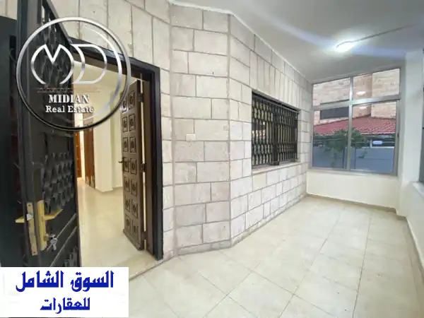 شقة أرضية فاخرة للإيجار بالدوار السابع عمان | 220م +...