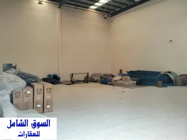 فرصة ذهبية: مستودع فاخر للإيجار بأم القيوين | 3000 قدم²...