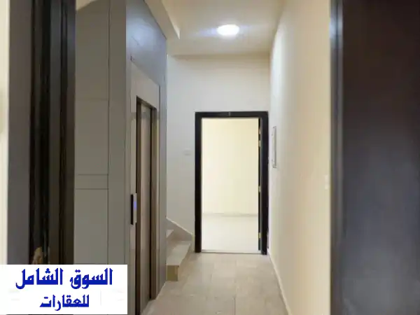 إيجار بناء كامل فاخر للشركات بالعين: الصاروج القديم...