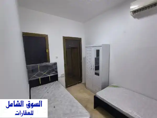 بارتيشان فاخر للإيجار في الخالدية أبوظبي: سكن...