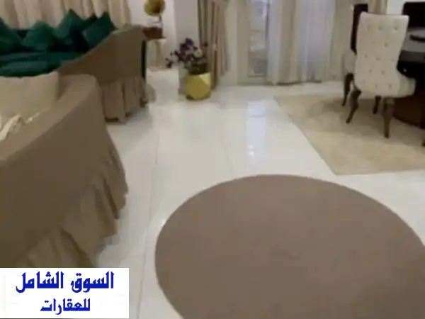 فرصة ذهبية! عمارة فاخرة للبيع بالحي الأول 6 أكتوبر...