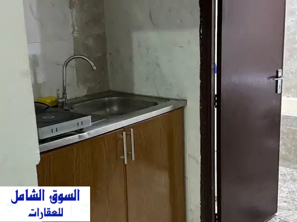 ✨ استوديو مفروش للإيجار بجوار الوحدة مول | 4500 درهم شامل كل الخدمات بأبوظبي! ✨