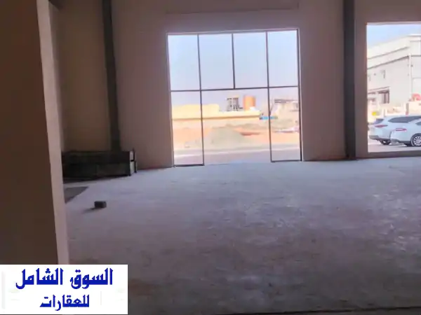 امتلك الآن: شبرة ومعرض ضخم بميزانين 41,400 قدم مربع | ارتفاع 9م | تملك حر للمواطنين والخليجيين | فرصة استثمارية