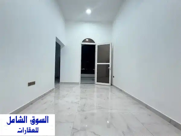 شقة أحلامك للبيع في الشامخة: غرفتين وصالة...