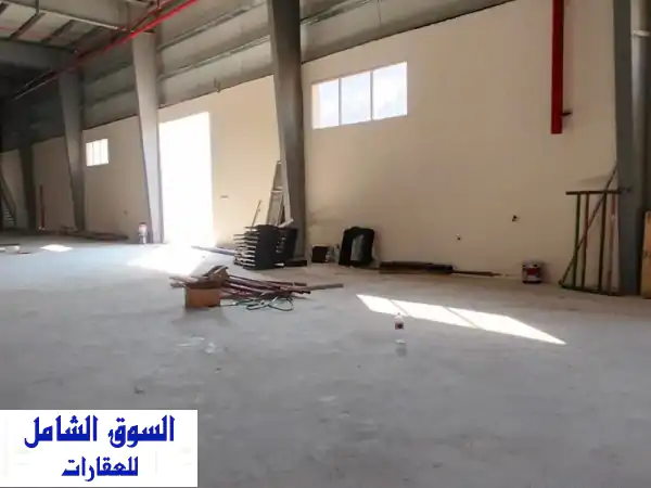 امتلك الآن: شبرة ومعرض ضخم بميزانين 41,400 قدم مربع...