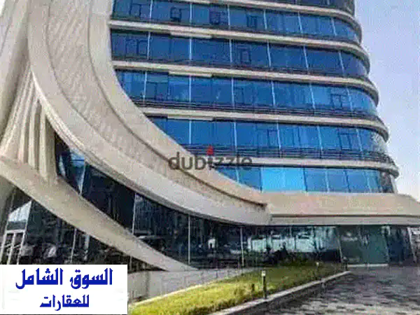 مكتب إداري فاخر مفروش 140م للايجار في قلب شارع...