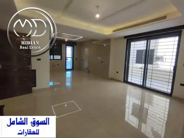 تملّك شقتك الأرضية الفاخرة في ضاحية النخيل | حدائق خاصة، تشطيبات سوبر ديلوكس وكراج مستقل