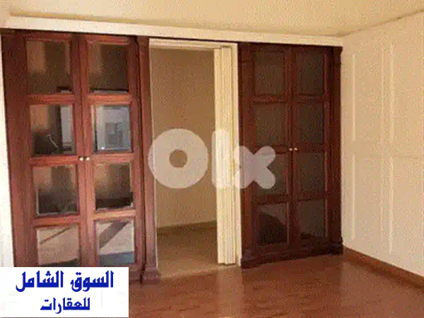 فرصة استثمارية ذهبية: محل 82م² للإيجار في قلب داون تاون بيروت | Royal Realty