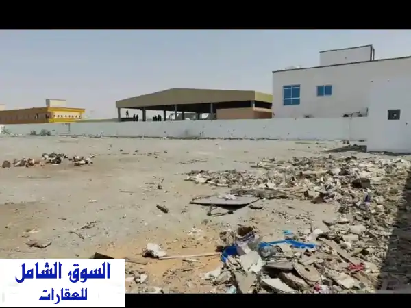 فرصة استثمارية: حوطة 45 ألف قدم للإيجار السنوي بأم الثعوب، أم القيوين | موقع مثالي لمشروعك!