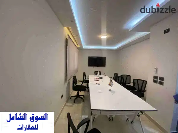 فرصة ذهبية! مقر إداري فاخر 300م للإيجار بمكرم...