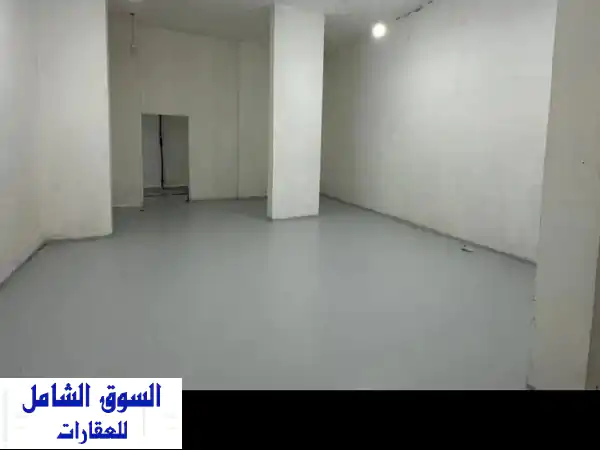 فرصة استثمارية ذهبية: مستودع ضخم للبيع في مار...