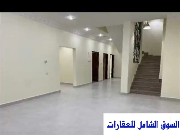 إيجار دور أرضي فاخر جداً بسلوى، حولي - موقع بانورامي،...