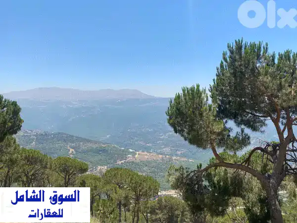 شقة للبيع في ضهور الشوير | تراس 100م وإطلالة...