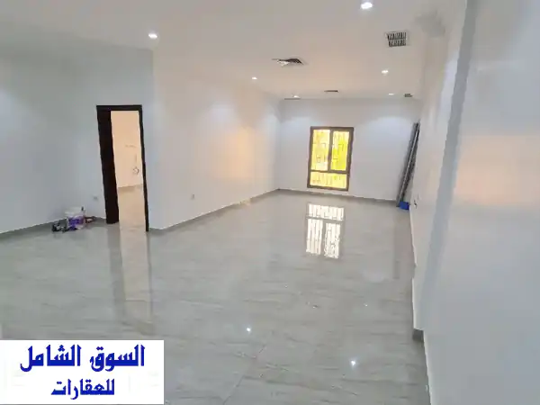 للإيجار في مشرف: شقة الأحلام سوبر ديلوكس – 3 غرف، مصعد، وتكييف مركزي!