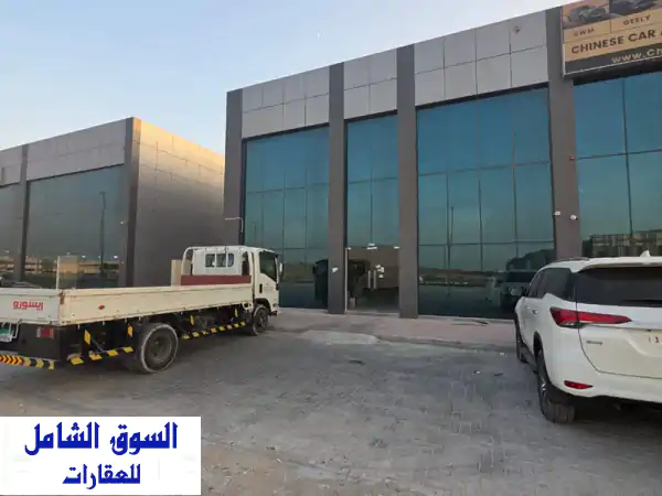 فرصتك الذهبية: معرض تجاري ضخم للإيجار في الشارقة...