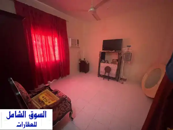 فرصة استثمارية ذهبية في عجمان! بناية للبيع...