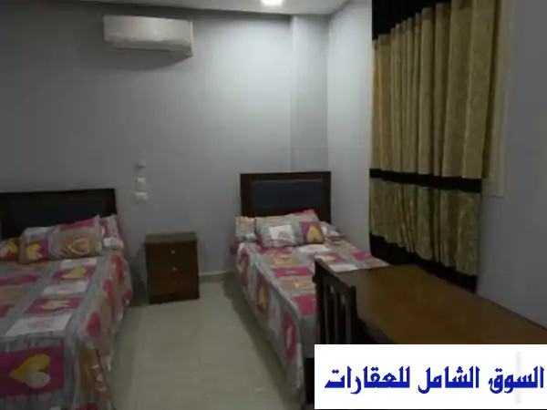 استوديو مفروش ومكيف للإيجار بالحي الأول 6 أكتوبر - المجاورة 8 - مثالي للبنات بـ 7000 ج.م