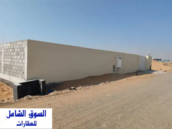 للإيجار أرض في الشارقة أرض مسورة في إمارة...