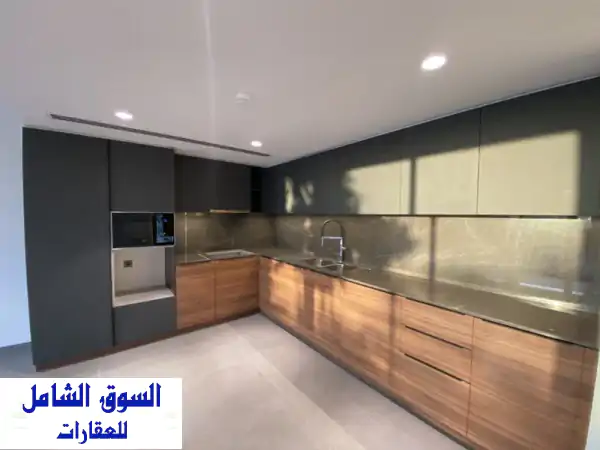 فرصة ذهبية: تاون هاوس فاخر للبيع بجزر أمواج، البحرين | إطلالة بحرية مباشرة 179 ألف د.ب