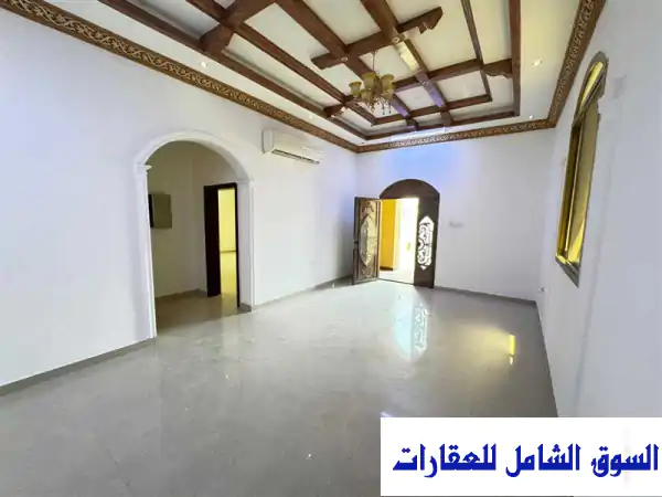 فيلا للإيجار بالروضة 3 عجمان: 5 غرف نوم فاخرة ومساحة 3014 قدم² | منزلك العائلي المثالي ينتظرك!