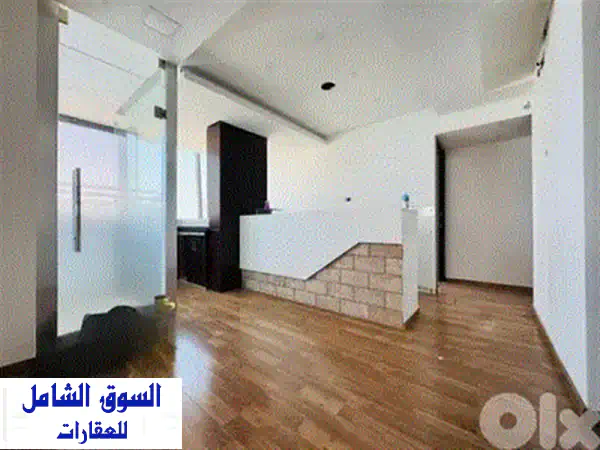 مكتب فاخر 100م² للإيجار بقلب داون تاون بيروت - مجدد بالكامل وخدمات متكاملة بسعر $1,666!